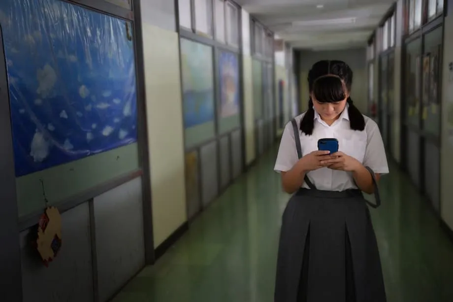Japón endurece las medidas contra las cámaras espía: los casos de voyeurismo en escuelas desatan la alarma nacional