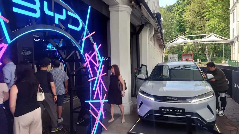 La caída de las acciones de BYD refleja los desafíos del líder chino de los vehículos eléctricos