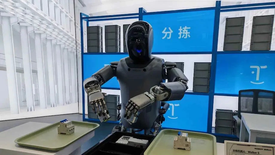 Las exhibiciones de robots humanoides en China desatan una fiebre de inversión y una competencia global