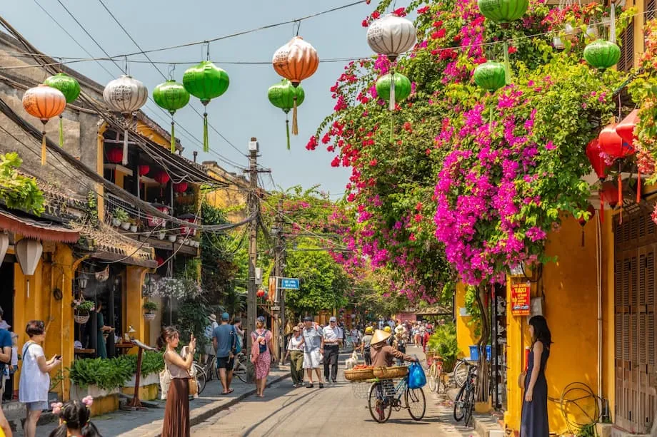 La recuperación desigual del turismo en el Sudeste Asiático: Vietnam avanza mientras la región se reconstruye