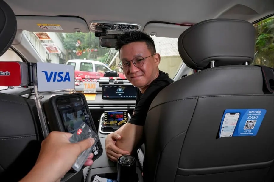 La revolución de los taxis en Hong Kong: cómo Dash y los pagos electrónicos están transformando el sector