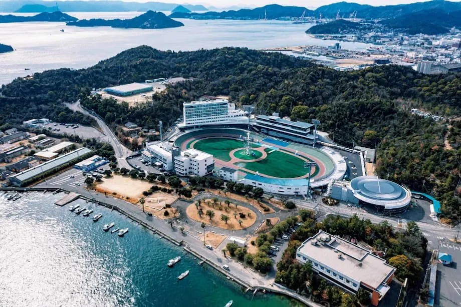 Keirin Hotel 10: donde la cultura ciclista japonesa se une a la hospitalidad junto al mar