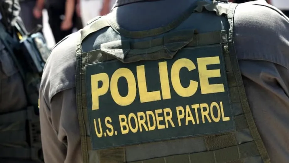 Estudiantes chinos enfrentan más detenciones y revocaciones de visas en las fronteras de Estados Unidos: se agrava la crisis del intercambio académico