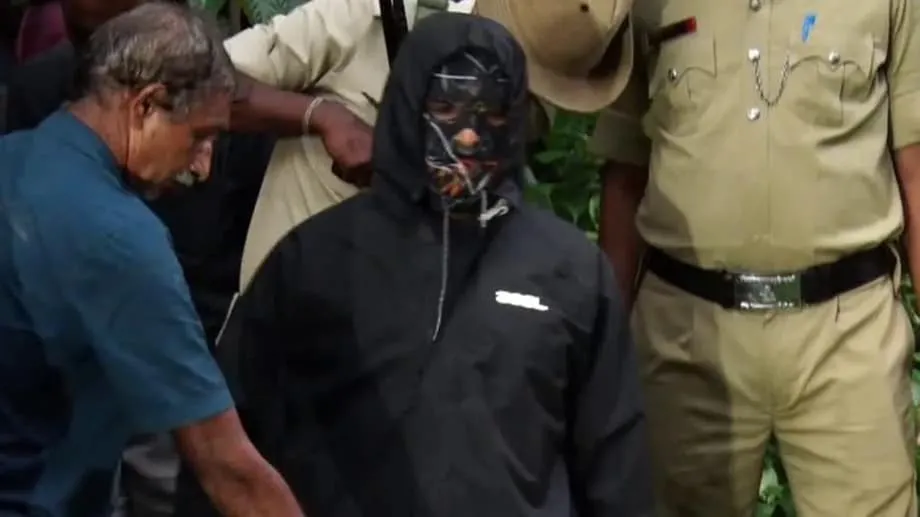 Denuncias de violaciones masivas, asesinatos y entierros clandestinos sacuden la ciudad templaria de Dharmasthala: un análisis de la investigación