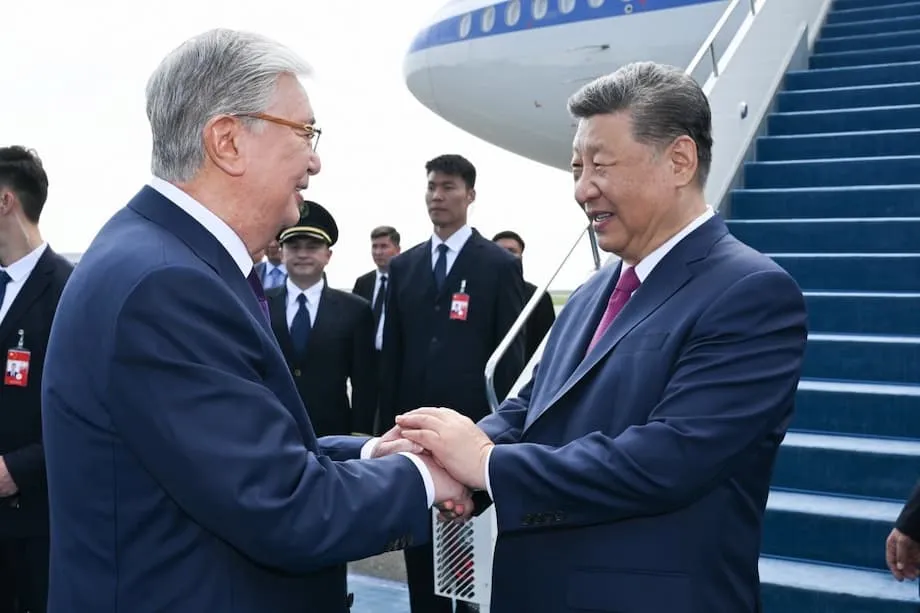 La Iniciativa de la Franja y la Ruta de China se expande en Asia Central: inversiones estratégicas, seguridad de los recursos y cambios geopolíticos