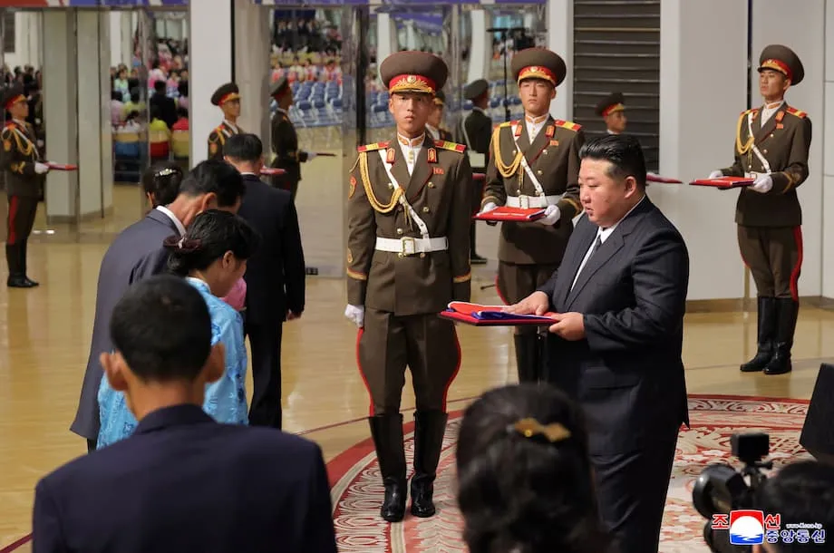 Kim Jong Un promete apoyar a las familias de los soldados norcoreanos muertos en combate por Rusia: la costosa apuesta de Pyongyang en Ucrania