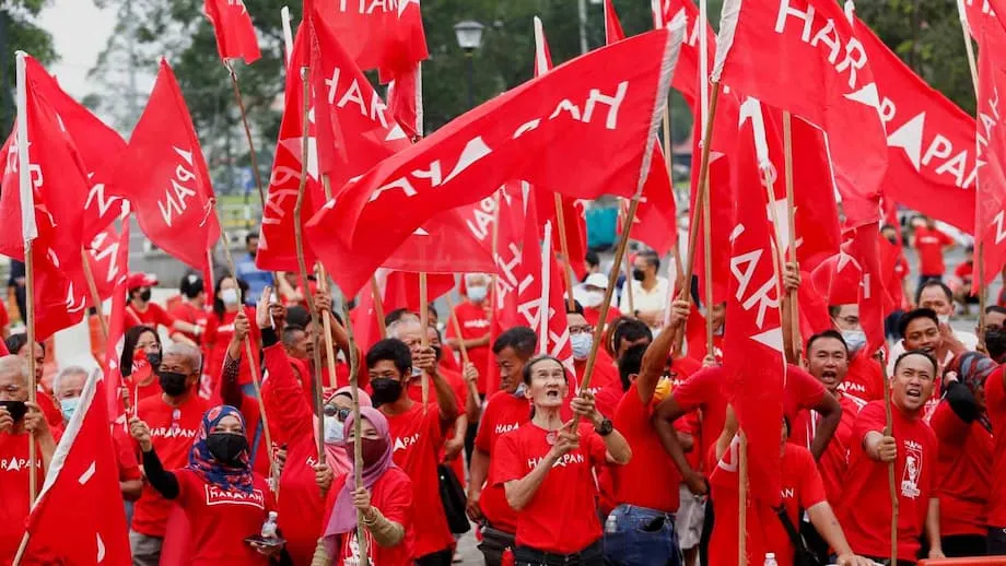 Aumentan las tensiones étnicas en la política de Malasia