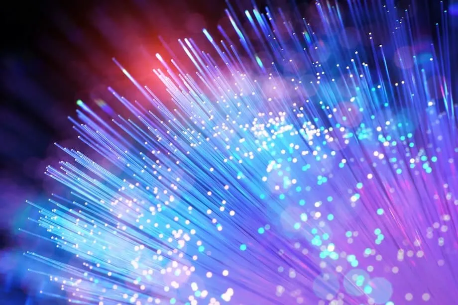 China impone aranceles antidumping al cable de fibra óptica de EE. UU. tras su primera investigación antielusión
