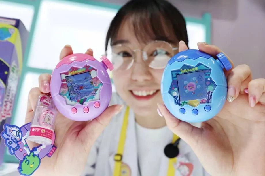 Tamagotchi supera los 100 millones y la nostalgia de los años 90 impulsa su regreso mundial