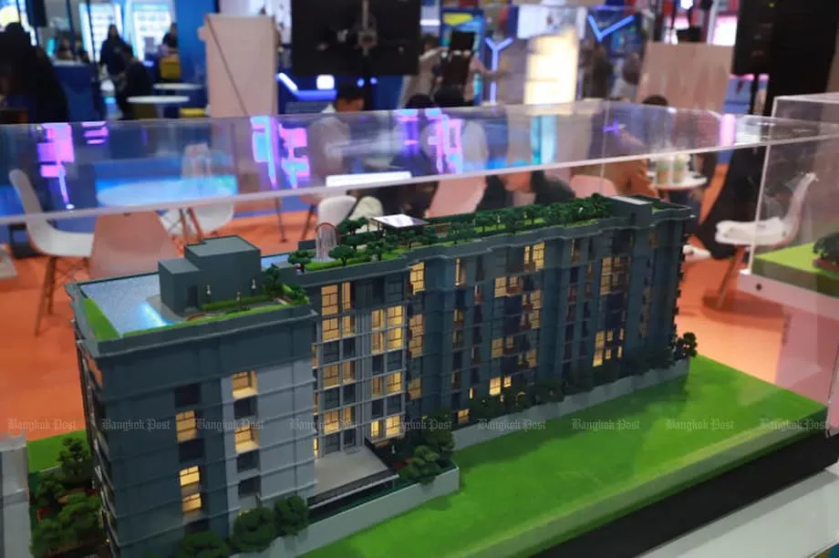 Los promotores de Bangkok reducen los precios de los condominios a niveles de 2015 ante el exceso de oferta y la escasez de crédito