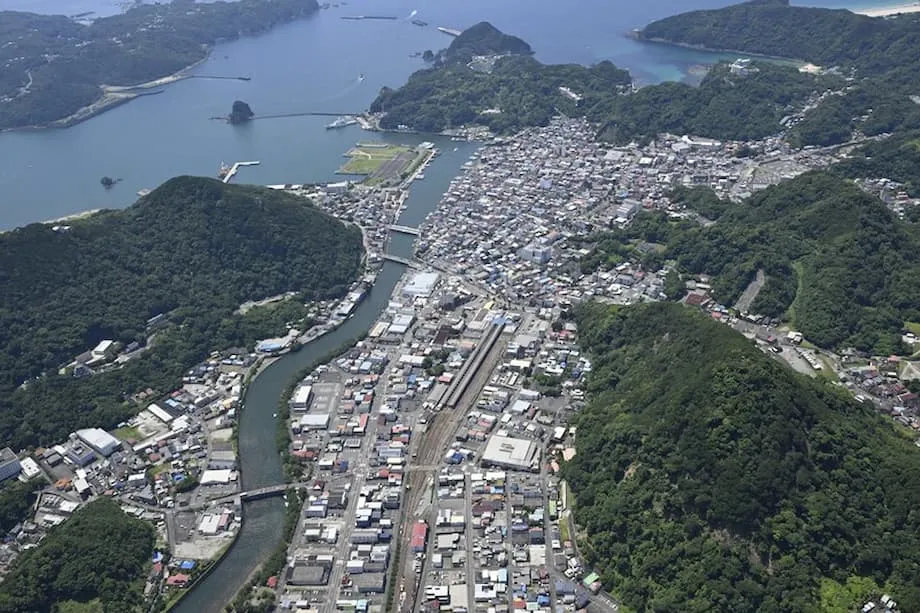 Japón amplía a entre 60% y 90% el riesgo de un megaterremoto en la fosa de Nankai e insiste en la preparación