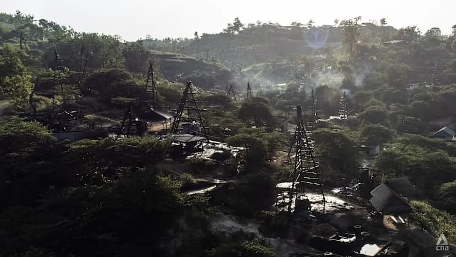 Indonesia se propone legalizar los pozos petroleros comunitarios con normas de seguridad y un plazo de cuatro años