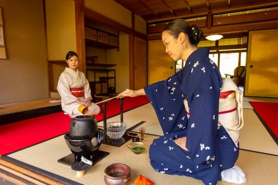 El auge del matcha abre una oportunidad para la ceremonia japonesa del té