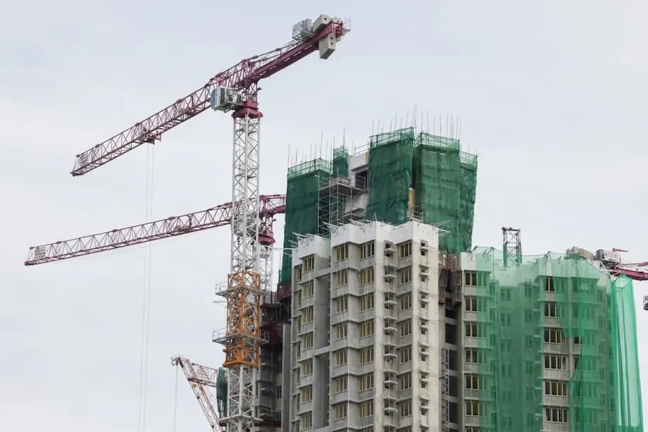 Primera retirada pone a prueba el programa de reparto de tierras de Hong Kong