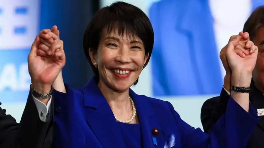 Sanae Takaichi se perfila para convertirse en la primera mujer primera ministra de Japón en medio de la turbulencia política