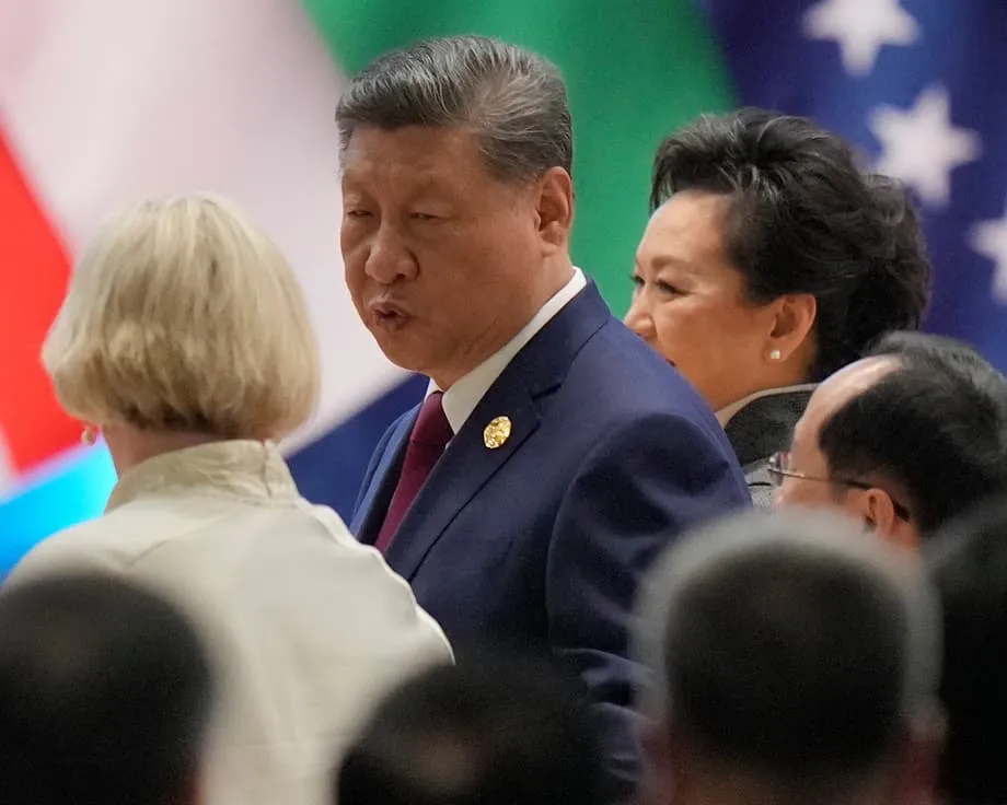 La represión de Xi Jinping contra las feministas chinas en medio de una cumbre sobre los derechos de las mujeres
