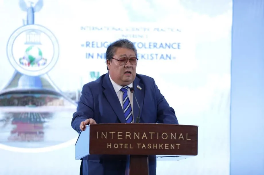 La fuerza de la diversidad: cómo Uzbekistán fomenta la unidad mediante la cultura y la ley