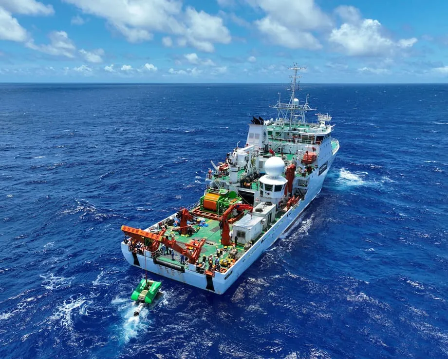 La disputa por el lecho marino del Pacífico: Estados Unidos y China cortejan a las Islas Cook por sus minerales de aguas profundas