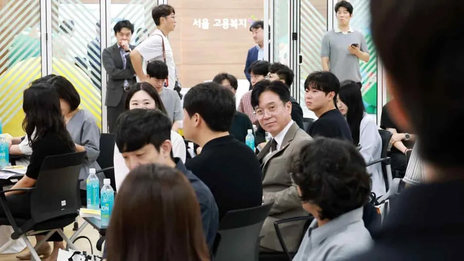Corea del Sur enfrenta un aumento de jóvenes que no estudian ni trabajan