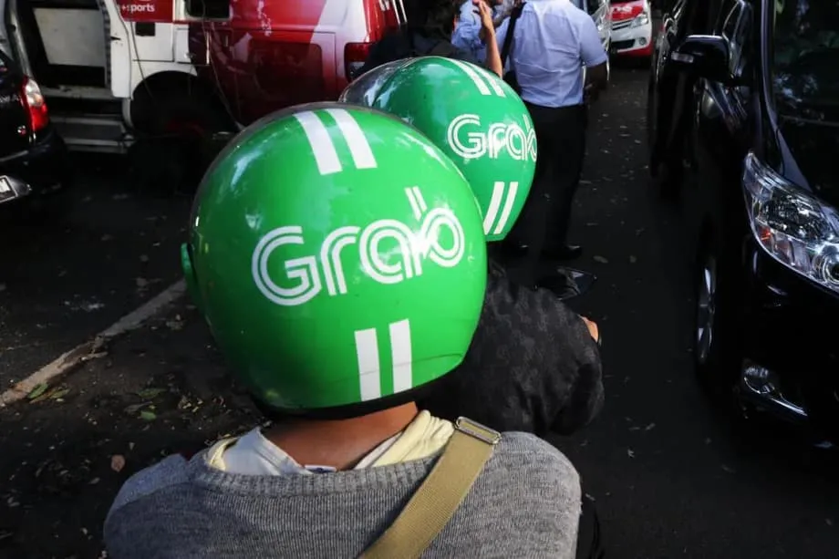 Poder, protestas y expansión de las plataformas: por qué Indonesia impulsa una fusión entre Grab y GoTo
