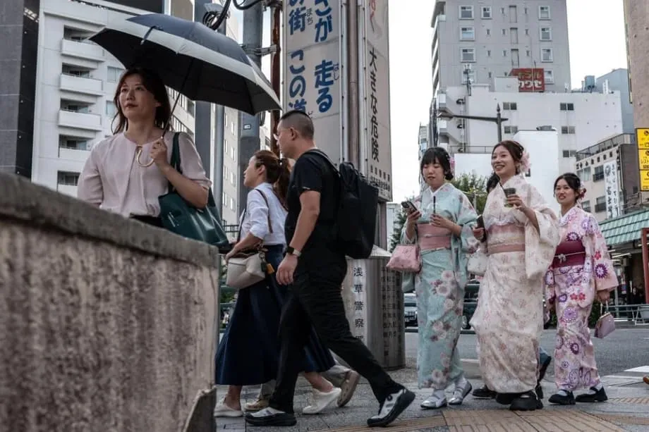 Advertencia de China sobre viajes a Japón inquieta al comercio y al turismo tras declaraciones sobre Taiwán
