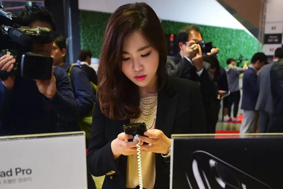 Por qué la generación Z de Corea del Sur elige Apple y qué significa para Samsung