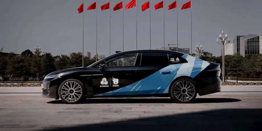 China inicia la producción de baterías totalmente de estado sólido para vehículos eléctricos, con el objetivo de duplicar la autonomía