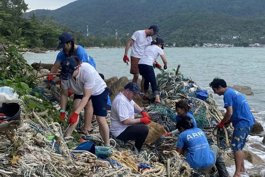 La tecnología y la comunidad restauran el ecosistema marino de Koh Phangan