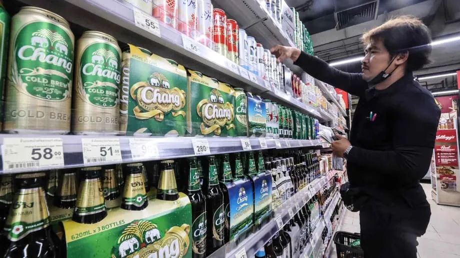 Por qué ThaiBev, propietaria de la cerveza Chang, invierte miles de millones en lácteos y alimentos halal
