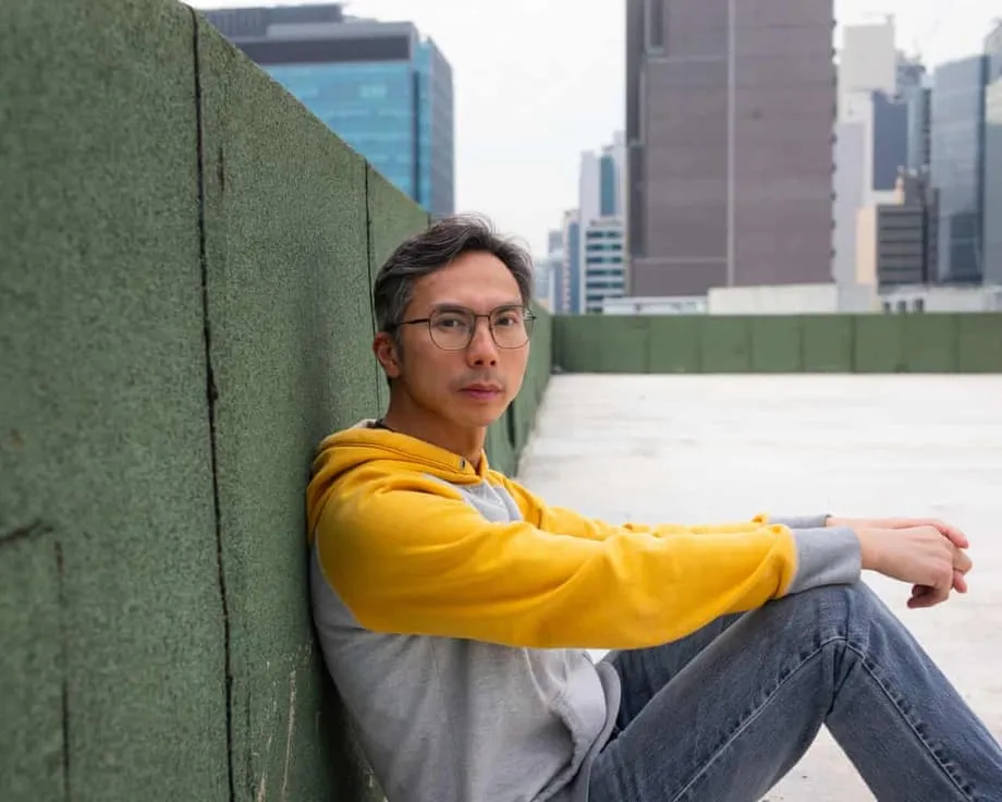 El director de Hong Kong Kiwi Chow denuncia que intentan arruinar su carrera por su película «Deadline»