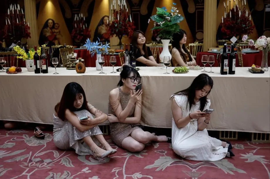 La industria china de las miniseries se convierte en una fuente de empleo ante las dificultades del mercado laboral para los graduados