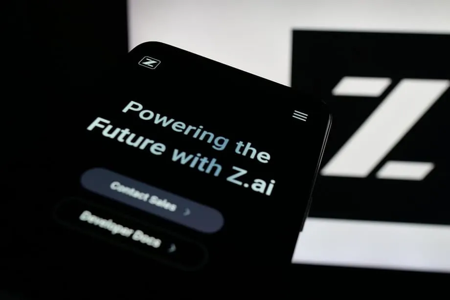 La china Zhipu AI presenta GLM-5, un modelo de código abierto de 744.000 millones de parámetros entrenado con chips nacionales