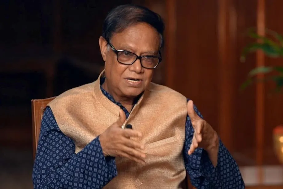 Bangladés destituye al economista que salvó su economía: las claves de la sorpresiva salida del gobernador del banco central, Ahsan Mansur