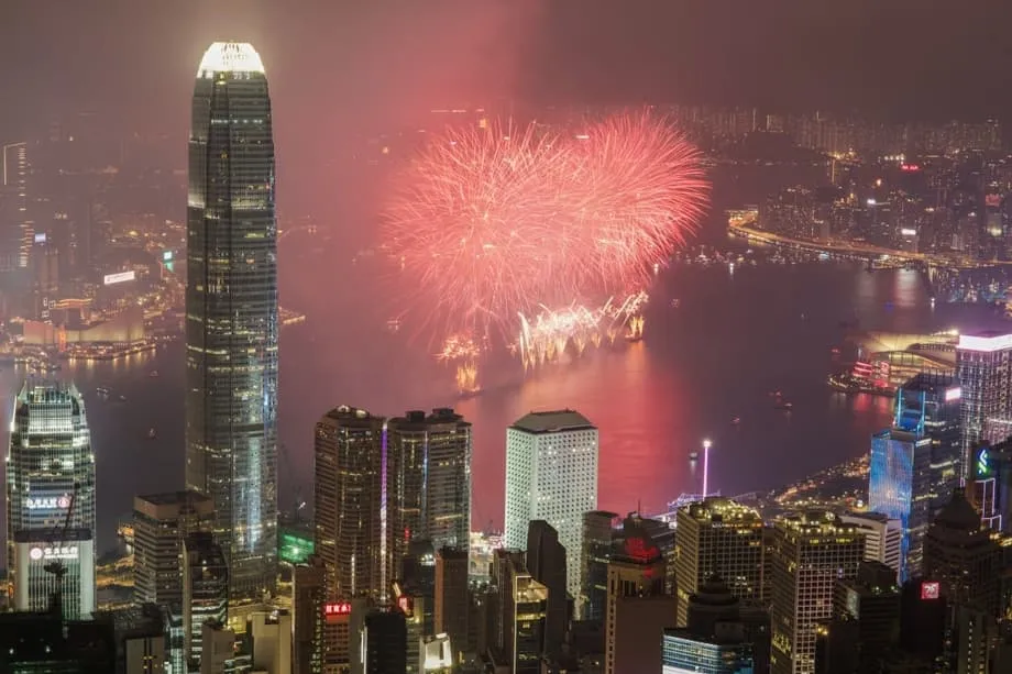 Hong Kong se perfila como el principal centro financiero del mundo mientras China acelera la internacionalización del yuan
