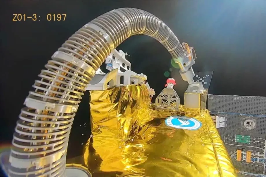 Un satélite chino logra un avance decisivo en una prueba de repostaje en órbita con un brazo robótico tentacular