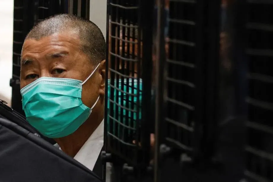 El Gobierno de Hong Kong busca confiscar 16 millones de dólares al magnate de los medios Jimmy Lai, encarcelado