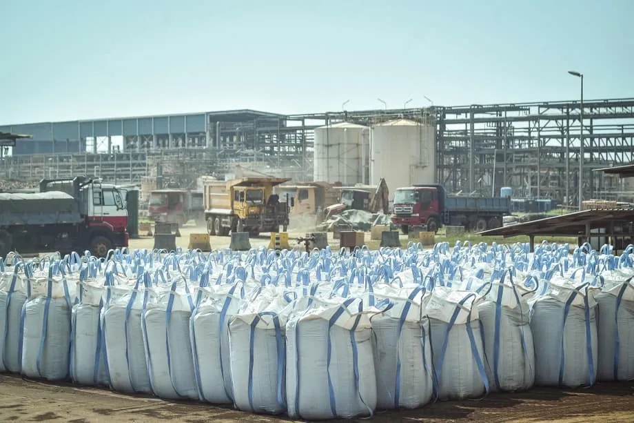 Dentro de la planta malasia que suministra minerales críticos valorados en RM395.000 por bolsa para desafiar a China