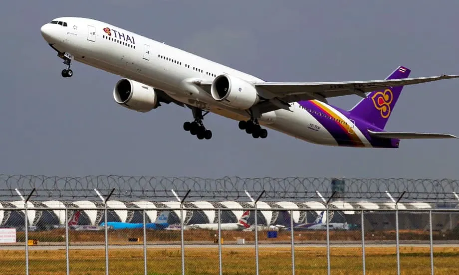 Thai Airways recorta 46 vuelos mientras la crisis del combustible golpea a la aviación asiática
