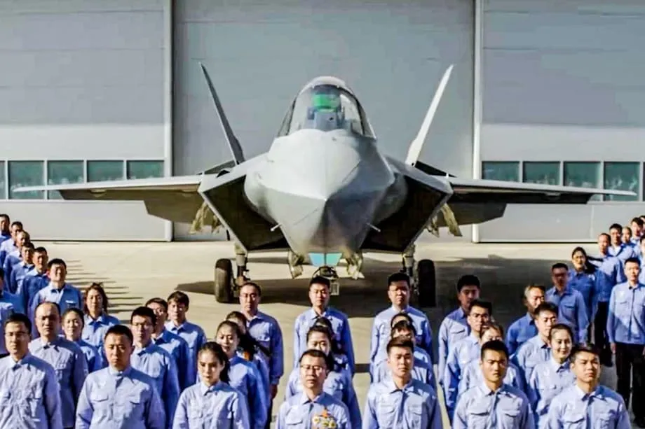 Pakistán acuerda adquirir cazas furtivos chinos J-35 en un cambio significativo del poder aéreo
