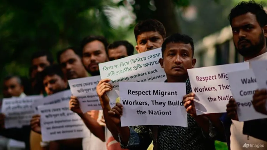 Protesta en Daca pone en el foco las reclamaciones salariales en Malasia mientras los trabajadores exigen reparación a marcas globales