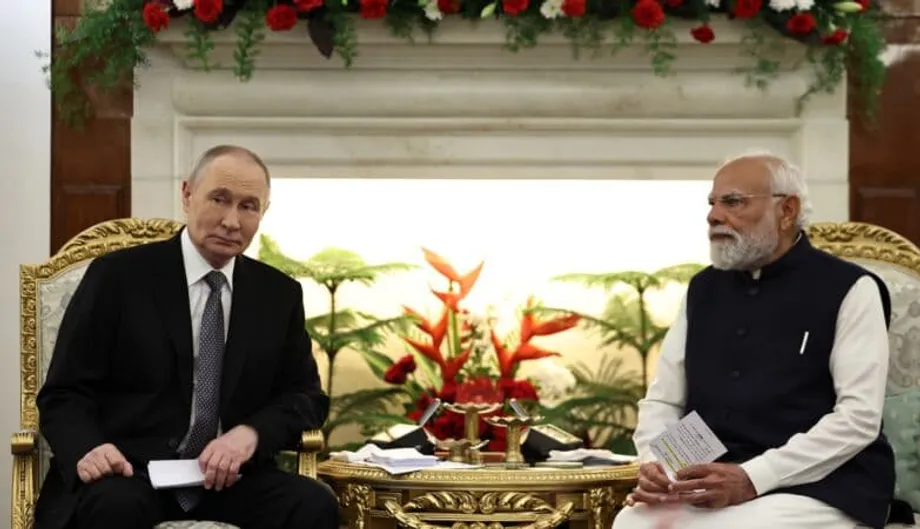 India estrecha sus vínculos con Rusia y rechaza la neutralidad sobre Ucrania mientras aboga por la paz