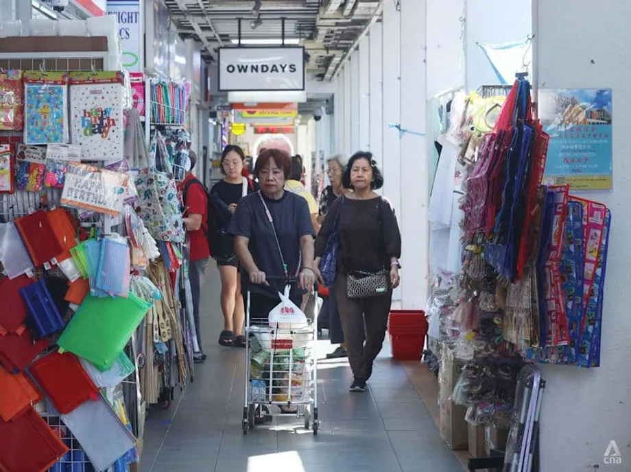 El comercio de barrio en Singapur, en una encrucijada: tradición, cadenas y comunidad