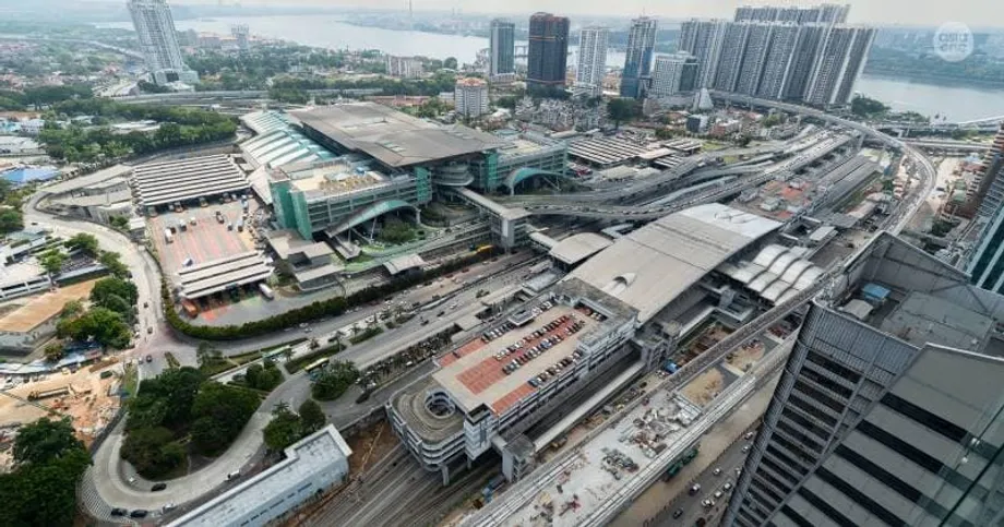 Confusión e inquietud entre los taxistas malasios que esperan detalles sobre los cambios en los puntos de destino en Singapur