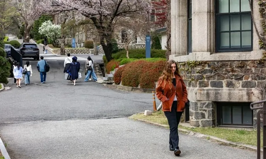 La paradoja del talento global en Corea del Sur: por qué los títulos de las mejores universidades no garantizan empleo a los graduados internacionales