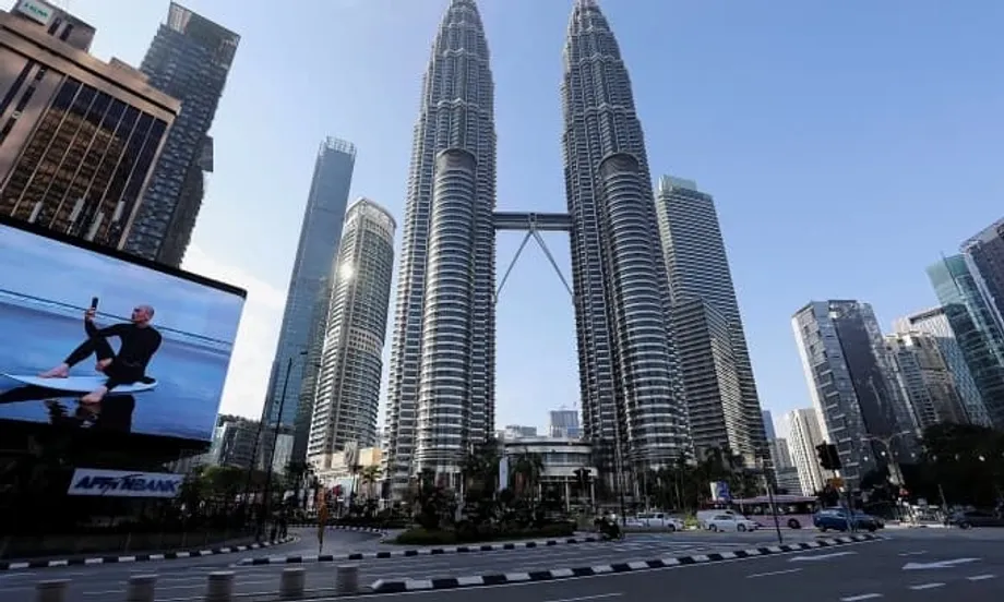 La campaña de limpieza de Malasia: multas más severas y servicio comunitario para superar a Singapur