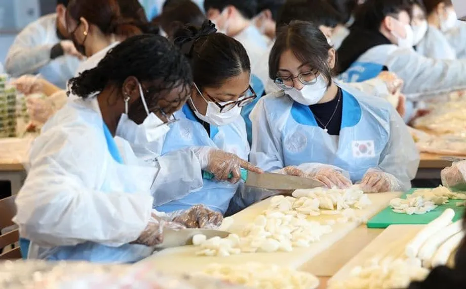 La estrategia de Corea del Sur para atraer estudiantes internacionales atraviesa una crisis por el aumento de las visas vencidas