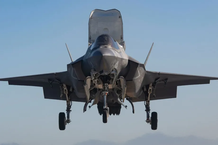 US Contract Records Link Singapore to $134 Million F-35 Customisation Programme