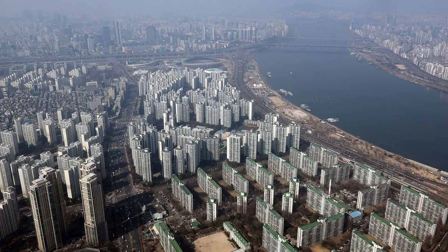 Seoul Apartment Prices Rise for 90th Week as Gangnam Falls and Gyeonggi Gains Ground
