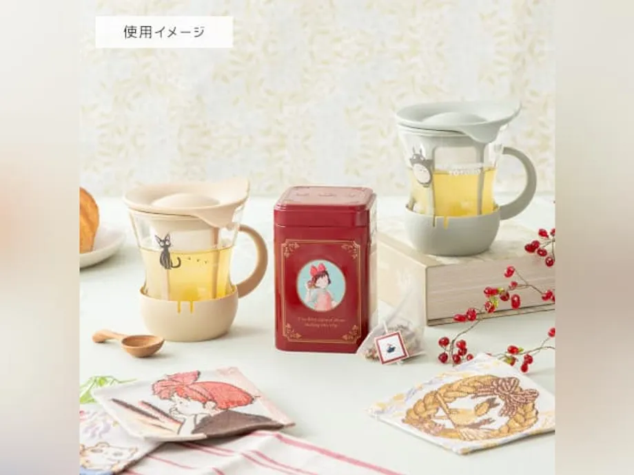 Ghibli presenta en Japón una mezcla de té de Kiki y tazas de vidrio Hario