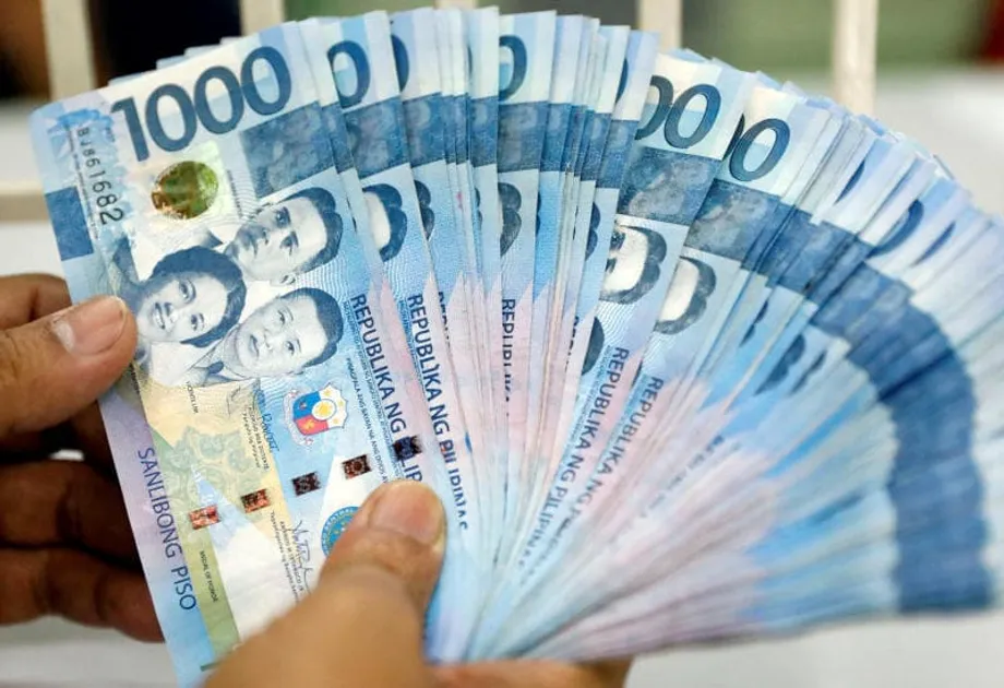 El peso filipino cae a un mínimo histórico mientras el banco central da señales de tolerancia a su depreciación